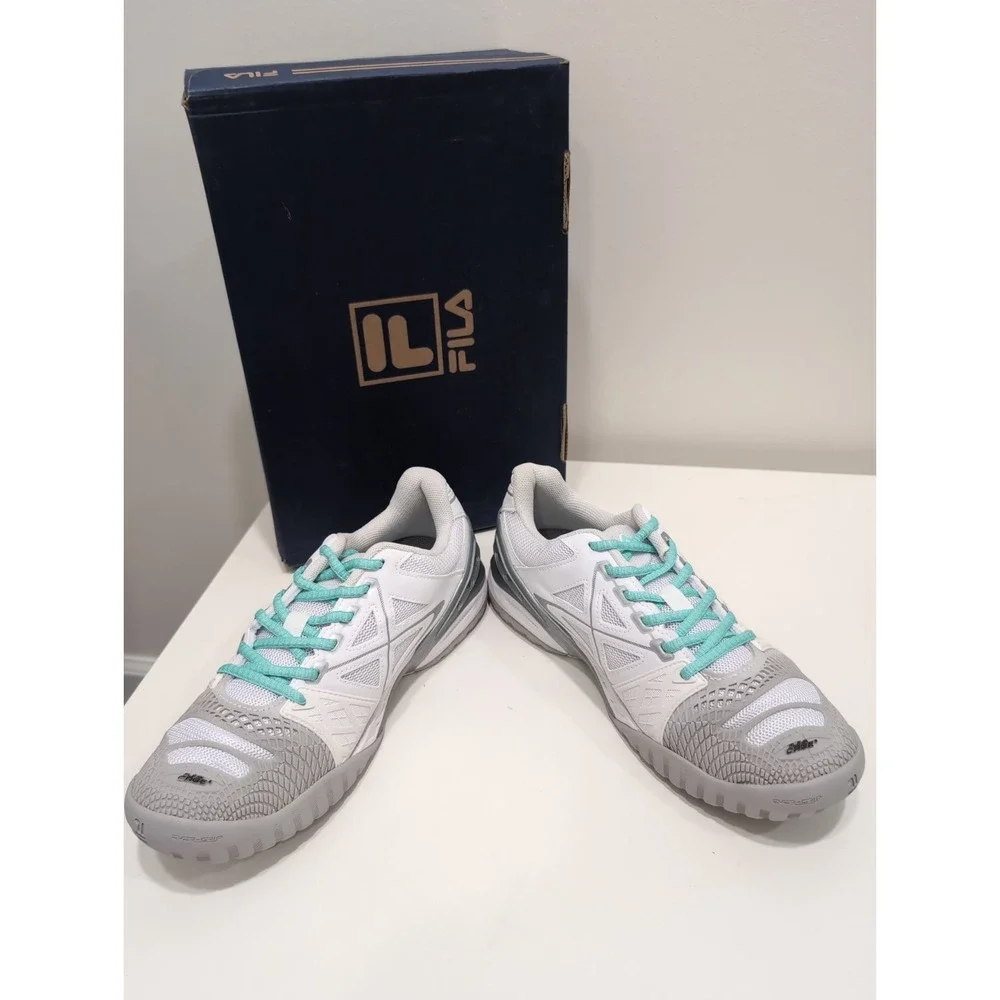 NWB FILA Cage Delirium Sneakers Tennis Shoes Women's White/Aqua Sz. 9.5